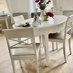 Brodremenighedens Hotel, Bw Signature Collection 3* קריסטיאנפלד