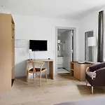 Brodremenighedens Hotel, Bw Signature Collection فندق كْريستانسفيلد