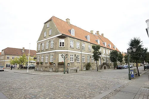 Brodremenighedens Hotel, Bw Signature Collection 3*